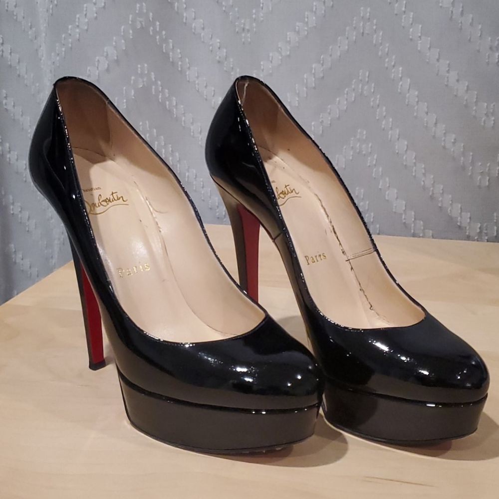 Christian Louboutin Bianca patent pumps